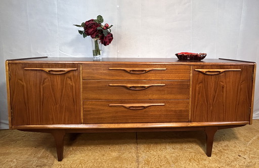 Mid-century Retro Vintage Teakholz Anrichte von Jentique - 1960 Dänisches Design Britische Qualität
