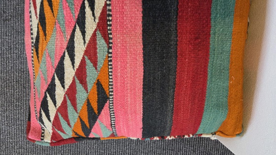 Image 1 of Pouf colorato, cuscino di seduta vintage giocoso