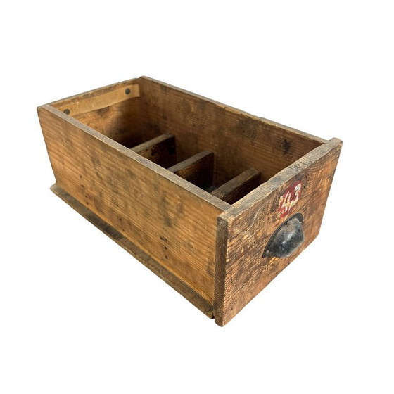 Image 1 of Gran cómoda antigua – mueble industrial con 48 cajones