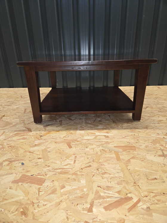 Image 1 of Tavolino da caffè vintage in legno di ciliegio.