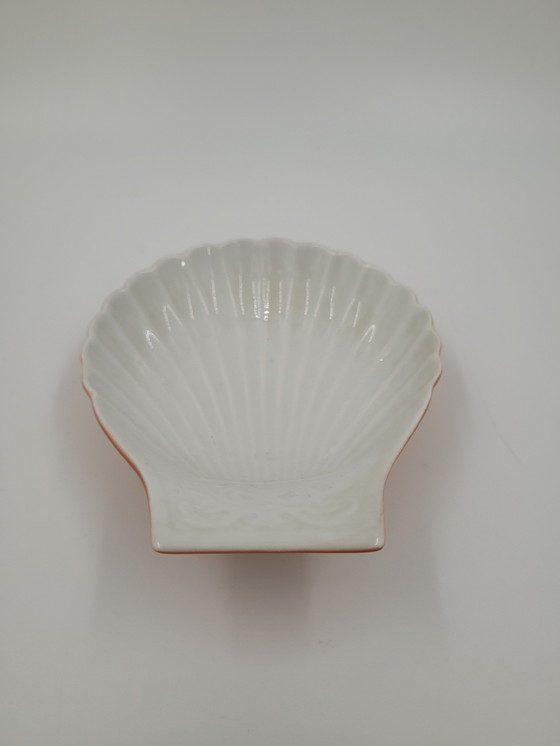 Image 1 of Muschelförmige Schale, 1960er/70er Jahre. 9-teilig