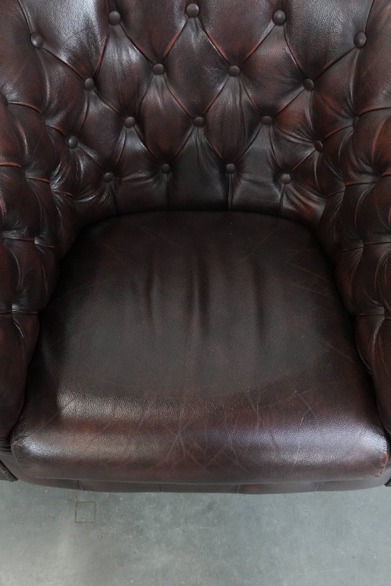 Image 1 of 3 fauteuils club Chesterfield classiques en cuir de vachette