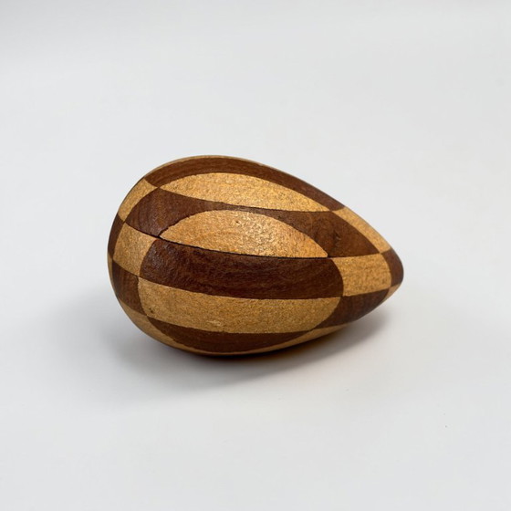 Image 1 of Vintage houten sculptuur, eivormig, in Weense werkplaatsstijl – Koloman Moser / Therese Trethan Art