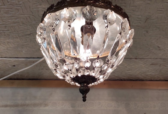 Image 1 of Lampada da soffitto in ottone con pendenti in vetro - metà del XX secolo