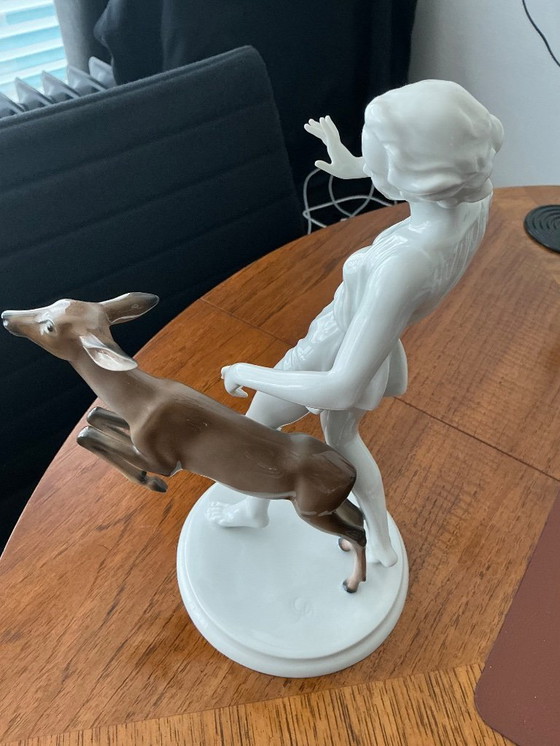 Image 1 of Mujer con corzo (ciervo) 1930 🦌 ‘ROSENTHAL’