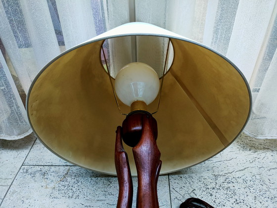 Image 1 of Lámpara de mesa de madera de teca