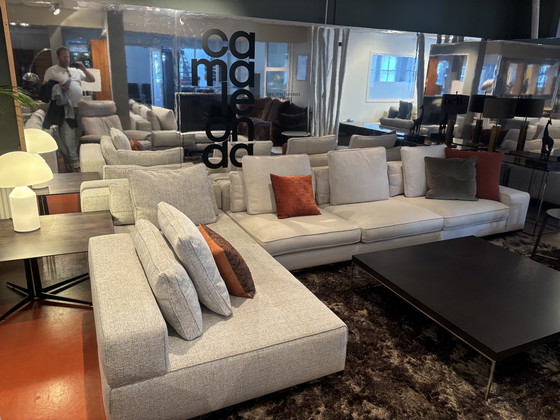 Image 1 of Minotti Lawrence configuration 225x410cm fabric cat.G