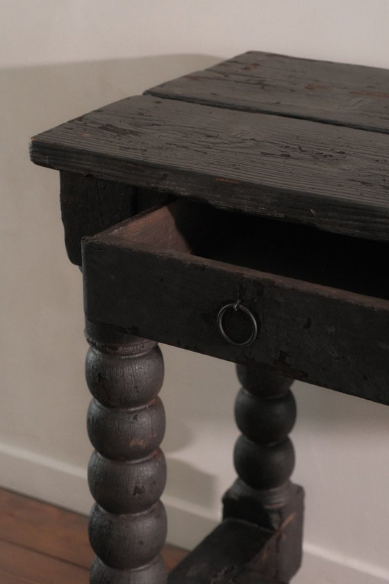 Image 1 of Konsolentisch in Shou Sugi Ban-Ausführung