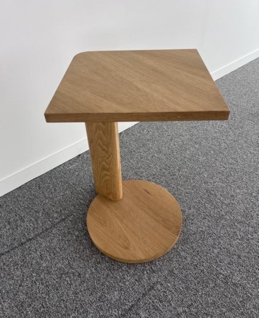 Petite table en bois KANN