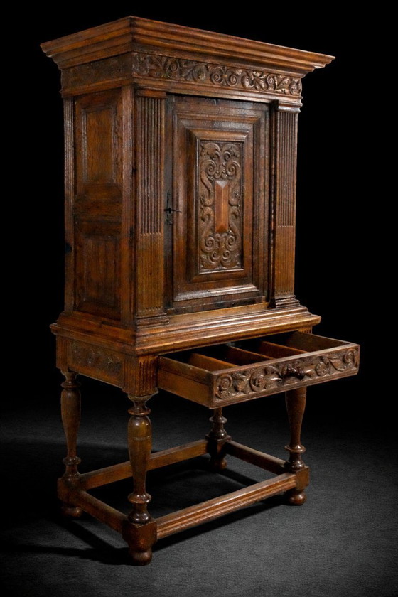 Image 1 of raro gabinete de monedas holandés del siglo XVII