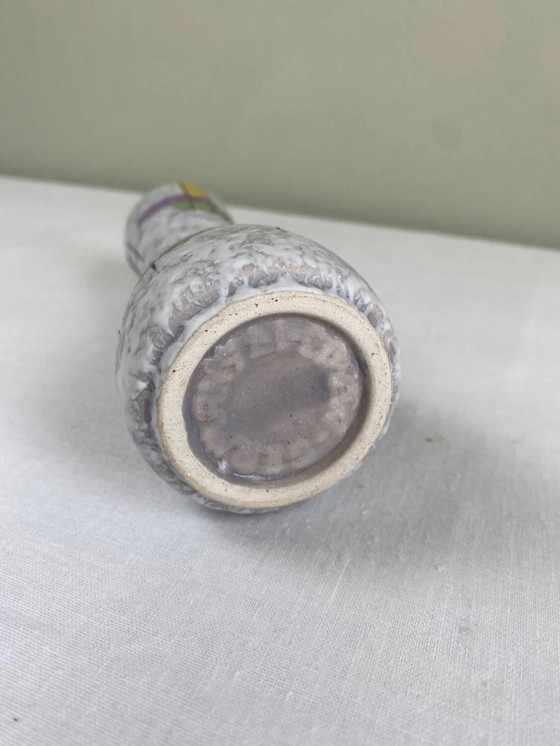 Vintage design vase from the 60s – Porcelain (photo 5 of 6)