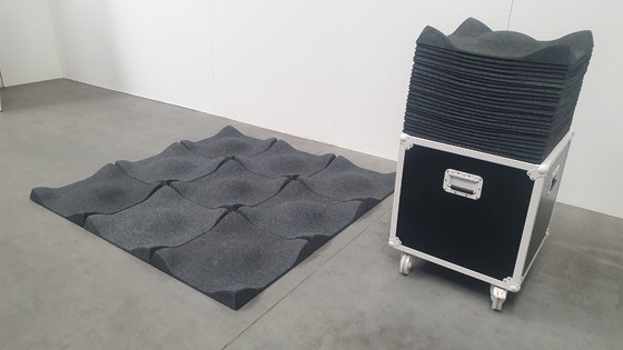 Image 1 of Offecct soundwave swell acoustic 3D design panels gray felt, modular