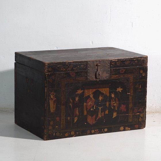 Malle ancienne peinte en bois de pin – Chine, circa 1900 – Armoires de rangement, Iron (photo 8 of 40)