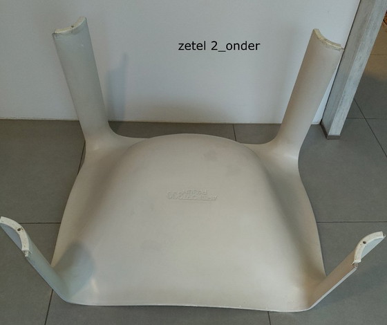 Image 1 of Two original ARTIFORT F300 chairs, designed by Pierre Paulin