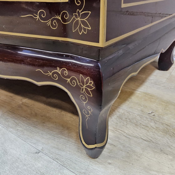 Vintage Chinese cabinet with gold leaf, flowers and birds / Bohemian / Oriental / Asian bridal cabinet (photo 15 of 15)