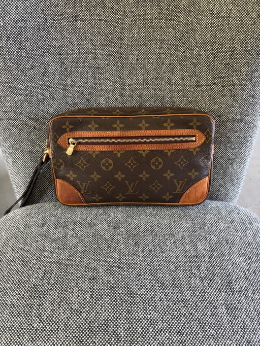 Louis Vuitton Clutch
