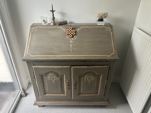 Commode met uitklapbare desk