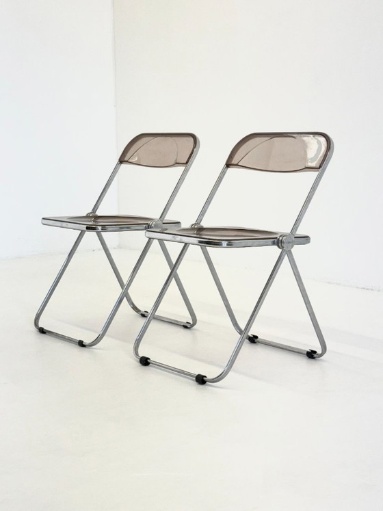 Set of 2 Plia folding chairs for Anonima Castelli by Giancarlo Piretti – Chrome (photo 2 of 17)