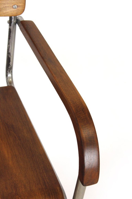 Image 1 of Gerestaureerde Bauhaus B34 cantileverstoel van multiplex en chroom, ontworpen door Marcel Breuer, begin jaren 30.