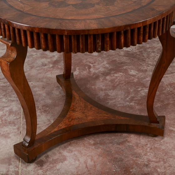 Tavolo rotondo antico intarsiato e scanalato – Lampade da tavolo, Legno (photo 13 of 18)