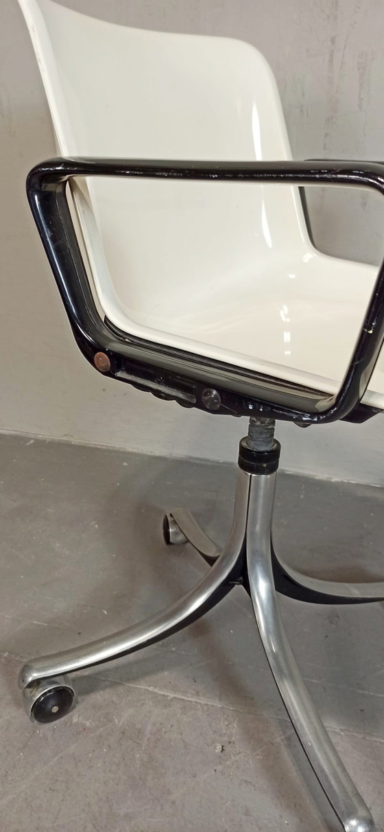 Image 1 of Sedia da scrivania Osvaldo Borsani per Tecto Modus