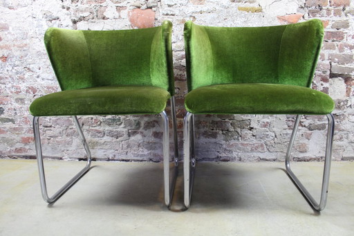 Fauteuils lounge style années 50. Lot de deux. Velours vert.
