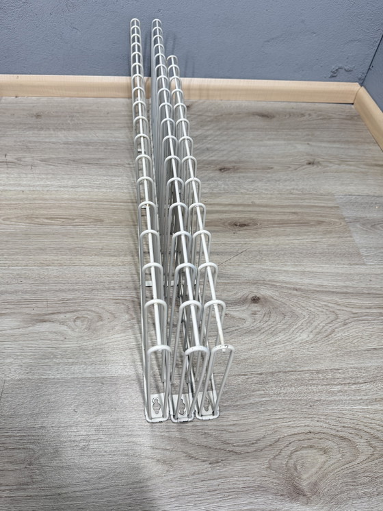 Image 1 of Portaoggetti da parete Tomado Holland: elegante design vintage con anello decorativo