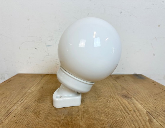 Image 1 of Vintage White Porcelain Wall Light with Milk Glass, 1960s