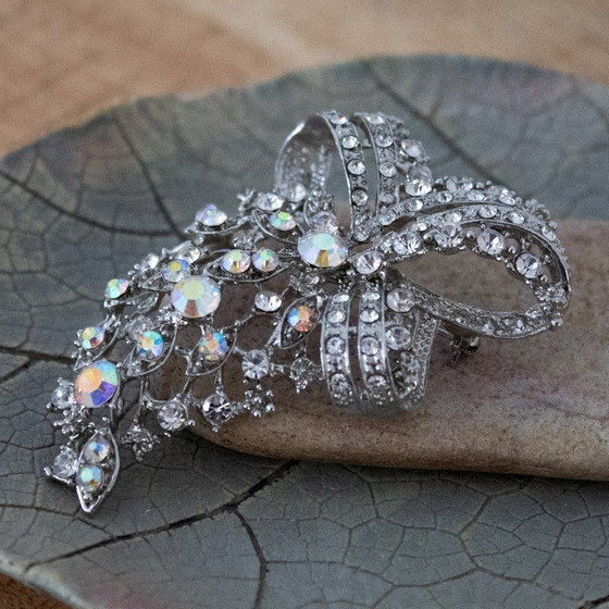 Image 1 of Vintage Aurora Borealis ribbon brooch: Iridescent and transparent rhinestones