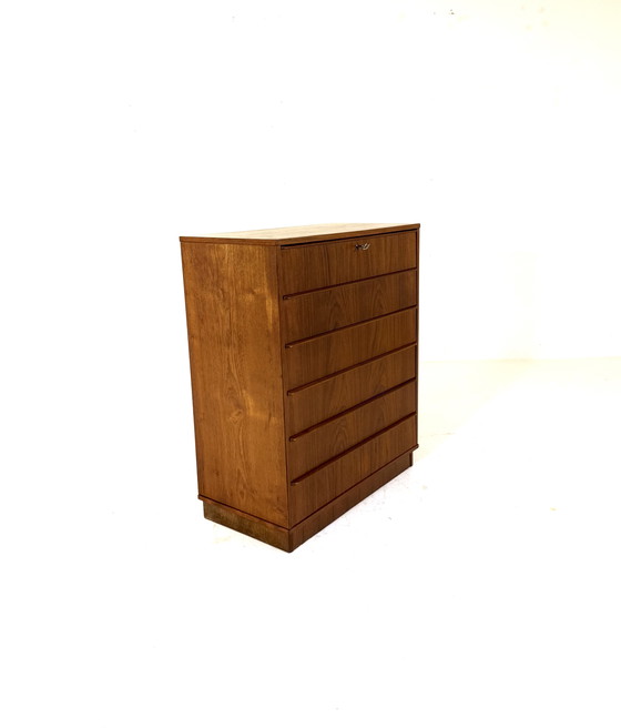 Image 1 of Vintage Deense teakhouten ladekast ‘60