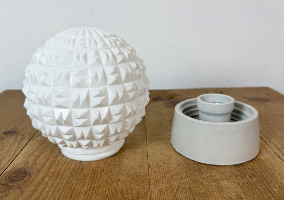 Vintage witte porseleinen plafondlamp, jaren 70 – Plafondlampen, Porcelain (photo 6 of 12)