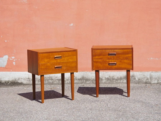 Set van 2 vintage Deense nachtkastjes uit 1960, teakhout – Wood (photo 5 of 12)
