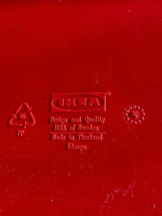 Image 1 of Niels Gammelgaard per IKEA Mensola da parete Kämpe rossa_ rarità