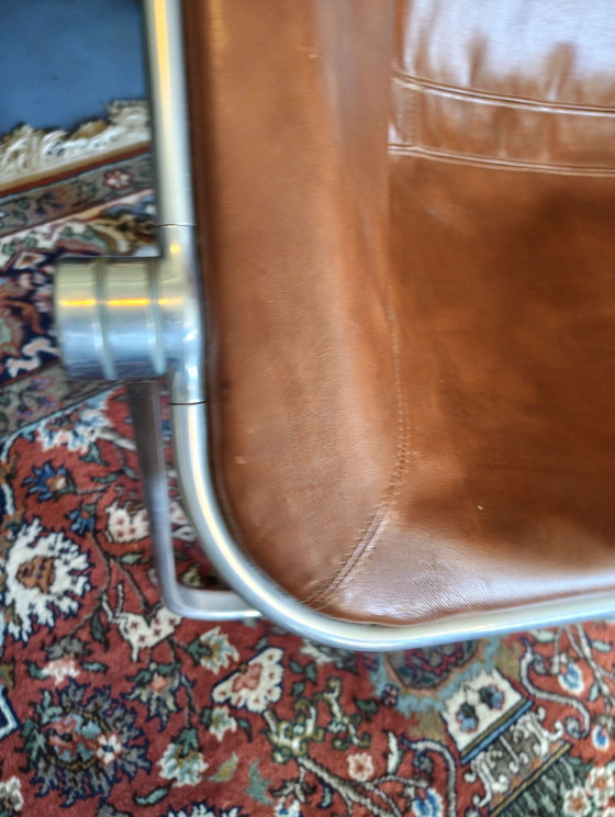 Plona by Giancarlo Piretti – Castelli, Folding chairs, Aluminium, Leather (photo 14 of 15)