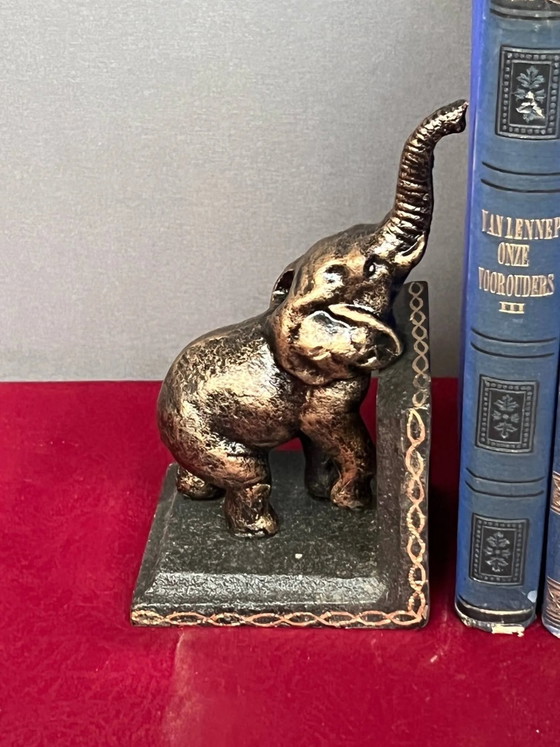 Boekensteunen. – Decoratieve objecten, Cast Iron (photo 3 of 5)