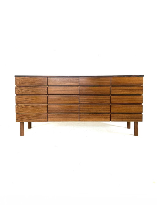 Vintage teakhouten sideboard met lades, jaren ‘60