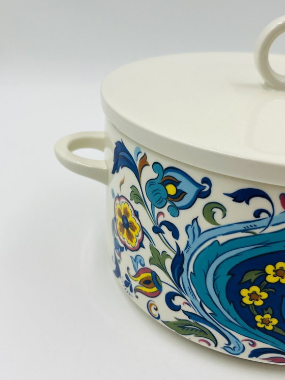 Image 1 of Villeroy & Boch Izmir tureen with oriental decoration