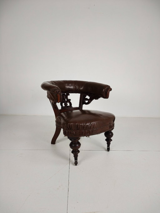 Antique Leather Armchair by Robson & Son – Carved Wood & Castors, Newcastle – fauteuils