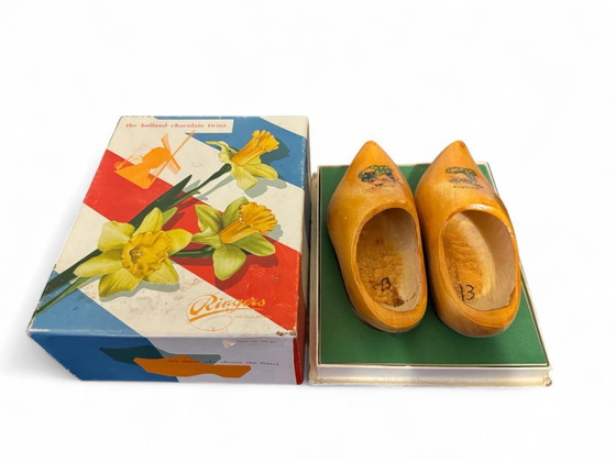 Image 1 of Caja de recuerdos holandesa Ringers de la década de 1960