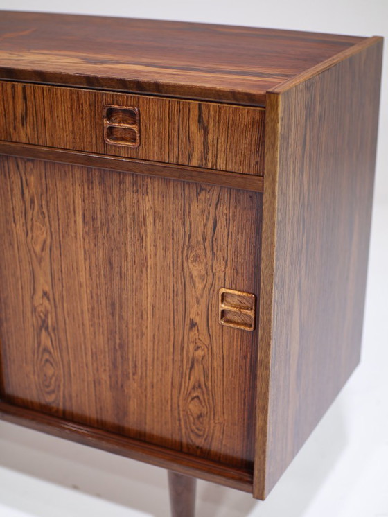 Image 1 of Mobiletto vintage danese in palissandro con ante scorrevoli e cassetto