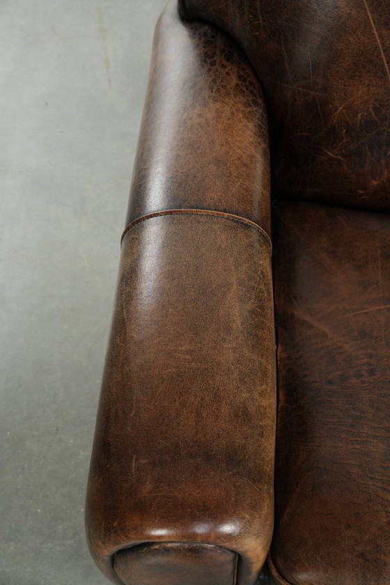 Image 1 of 2 comode poltrone in pelle di pecora dal design Art Déco