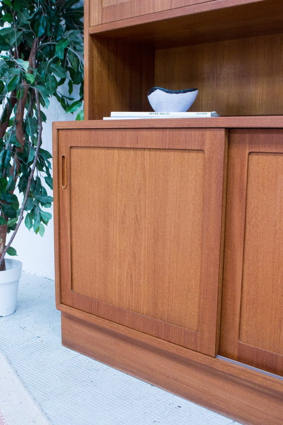 Image 1 of Poul Hundevad armadio a ripiani vintage in teak