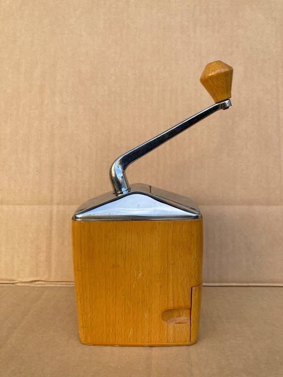 Image 1 of Vintage zeldzaamheid - Dienes No. 88/1 Mocha Mill - Puur genieten