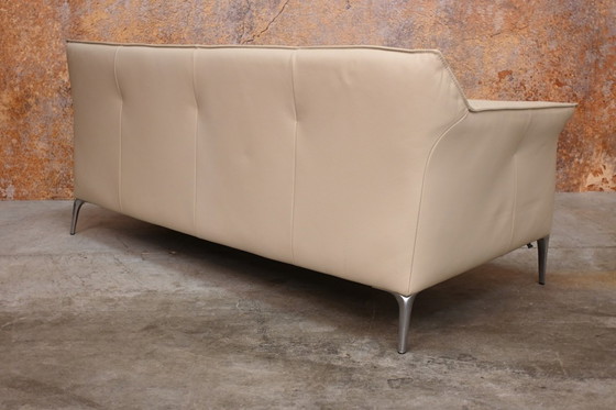 Image 1 of Leolux Mayon beige leather designer sofa