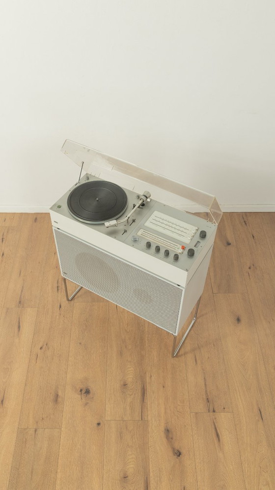 Image 1 of BRAUN "Audio 300, L 60 & L530" compact audiosysteem, Dieter Rams, jaren 70, vintage