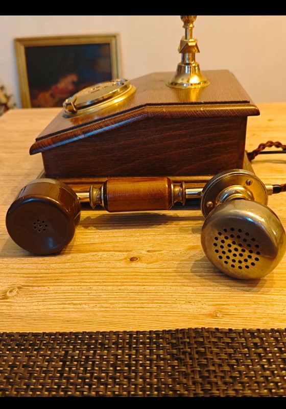 Image 1 of Téléphone Rembrandt 