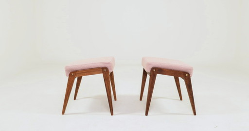 Sgabello scandinavo rosa bouclé set di 2