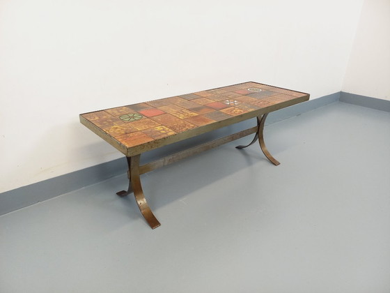 Image 1 of Table basse rectangulaire vintage Roche-Bobois en acier et céramique des années 60 70