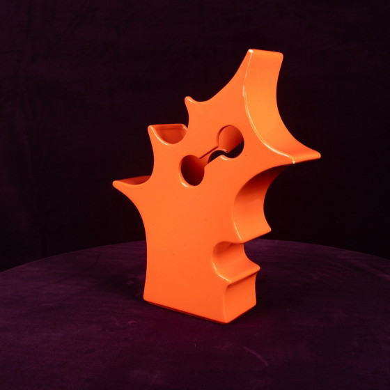 Abstract Oranje Keramische Sculpturale Vaas, Postmodern Space Age, Italië, 1980 – Vazen, Ceramic (photo 4 of 19)