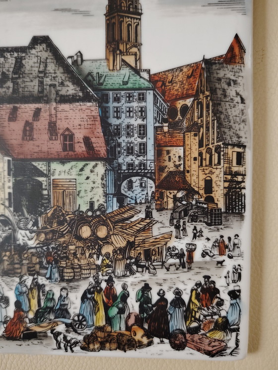 Image 1 of Old Munich Viktualienmarkt 1824, Valkyrie porcelain Bayreuth, picture heavy plate